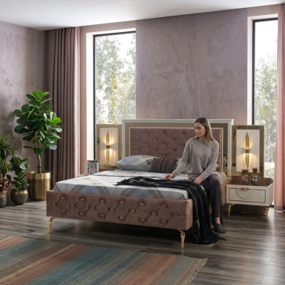 Schlafzimmer Bett Design Einrichtung Luxus Polster Betten braun Modern