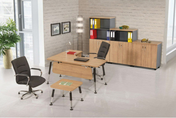 Designer Büromöbel Arbeitszimmer Set Schreibtisch Couchtisch Schrank 3tlg