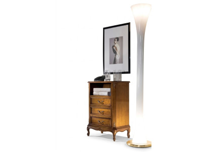 Klassische Kommode Holzmöbel Braun Wohnzimmer 3 Schubladen Design Lampe