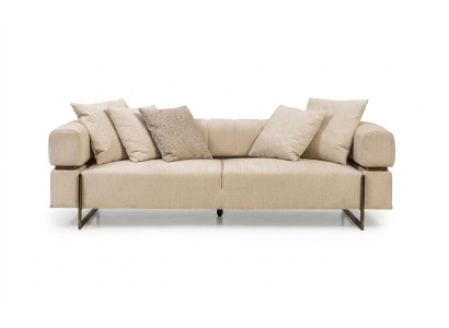 Beiger Dreisitzer Designer Stoffsofa Polstermöbel Luxuriöser 3-Sitzer