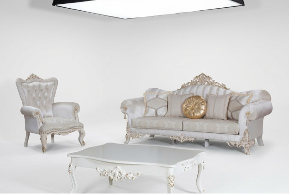 Luxuriöse Sofagarnitur für das Wohnzimmer im klassischen Stil in der Farbe Weiß