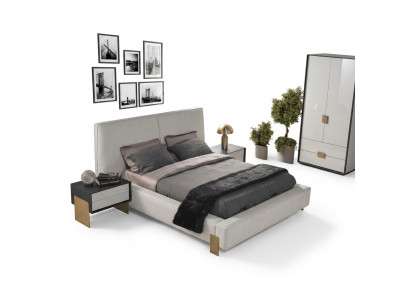 Luxuriöses Schlafzimmer Set Designer Doppelbett 2x Nachttische Stilvoll