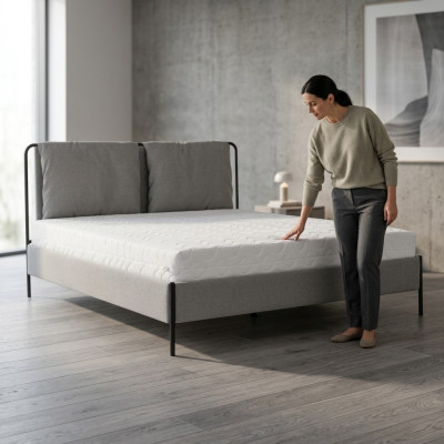 Modernes Schlafzimmer Bett Graues Doppelbett Metallgestell Textilbetten