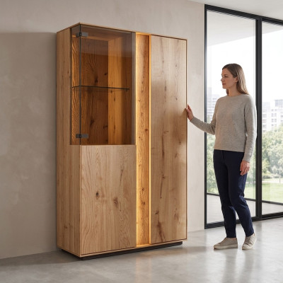 Braune LED-Vitrine Luxuriöse Anrichte Holz Möbel Designer Glasschränke