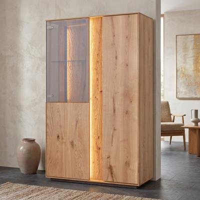 Braune LED-Vitrine Luxuriöse Anrichte Holz Möbel Designer Glasschränke