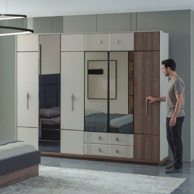 Großer Weißer Kleiderschrank Stilvolle Schlafzimmer Holz Luxus Schränke