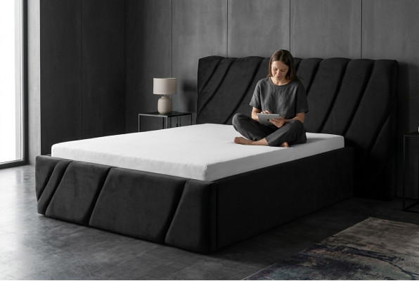 Luxus Schlafzimmer Bett Doppelbett Schwarz Holz Polster Betten Bettrahmen