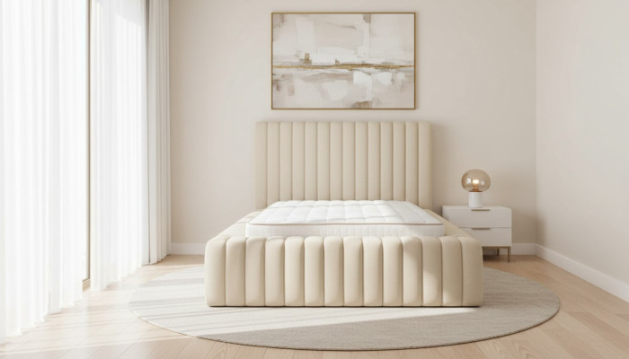 Luxus Schlafzimmer Bett Doppelbett Holz Polster Betten Bettrahmen beige