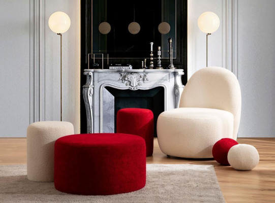 Designer Wohnzimmer Couch Sofa Möbel 4tlg. 3 Sitz Sofa und 3x Hocker