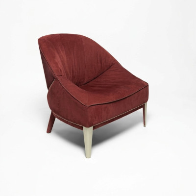 Roter Designer Sessel Holzfüße Stoffsessel Einsitzer Wohnzimmer Möbel
