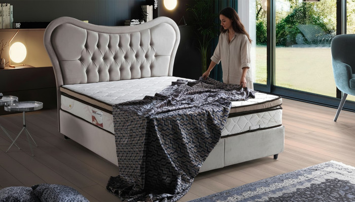 Bett Design Betten Luxus Beige Polster Schlafzimmer Möbel Chesterfield 160x200
