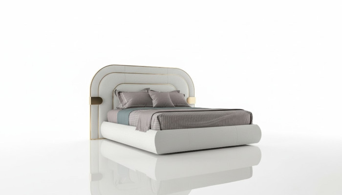 Luxuriöses graues Bett mit goldenen Akzenten im modernen Design und gepolstertem Kopfteil