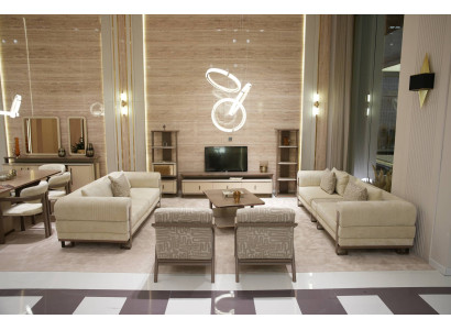 Beiges Elegantes Wohnzimmer-Set Designer Sofas Polstersessel Tisch