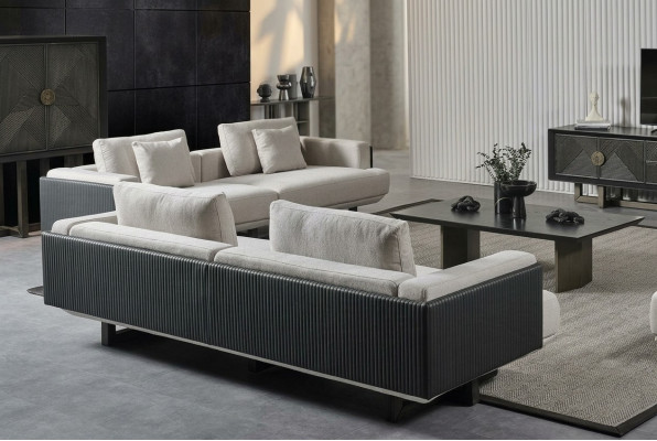 Wohnzimmer Set aus braunem Textil mit Holz Tisch und Sofas