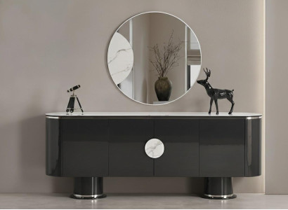 Elegantes Sideboard mit Spiegel und luxuriösen Akzenten in Schwarz