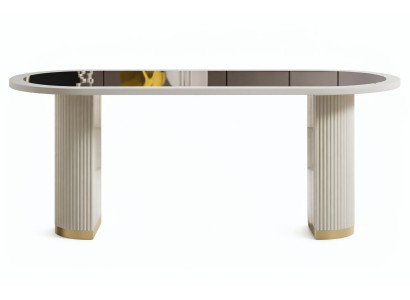 Eleganter ovaler Esstisch mit schwarzem Glas und goldenen Akzenten