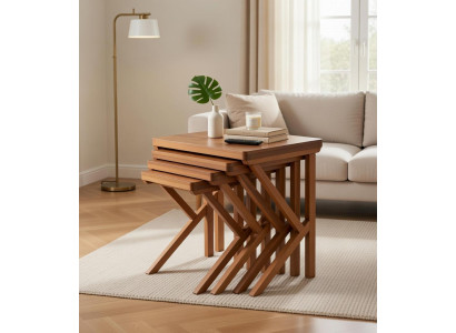 Brauner Couchtisch Viererset Holzdesign Stapelbar Wohnraum Praktisch