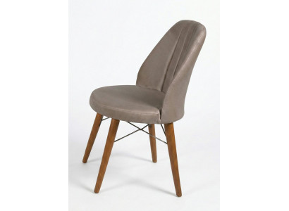 Stuhl Stil modern Farbe grau bequem weich kompakt Ästhetik Ergonomie