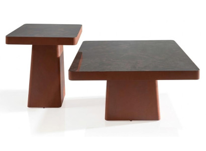 Stilvolles Wohnzimmer-Set mit Couchtisch und Beistelltisch