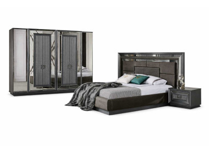 Schlafzimmer Set Bett mit 2x Nachttische Luxuriöser Kleiderschrank –  4 tlg