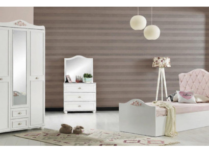 Stilvolles Schlafzimmer-Set mit Bett Kleiderschrank Schminktisch