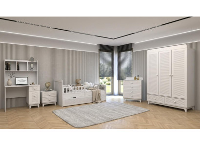 Robustes Kinderzimmer Set Designer Bett Kommode Kleiderschrank