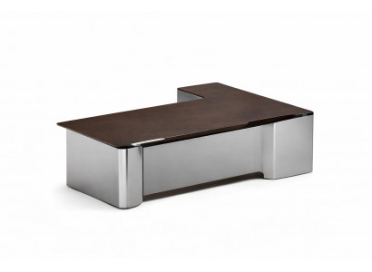 Eleganter Schreibtisch aus Holz und Metall mit modernen Akzenten