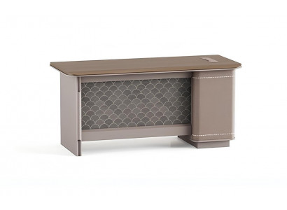 Eleganter Schreibtisch aus Holz Braun mit Stauraum Stilvollem Design