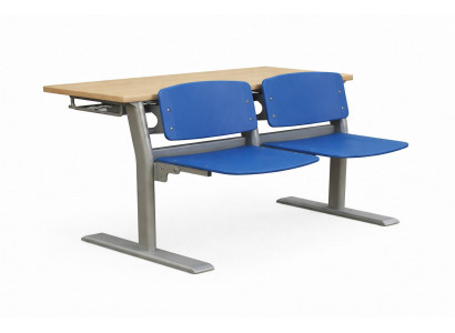 Praktische Doppel-Schulbank mit blauen Sitzflächen und Metallgestell