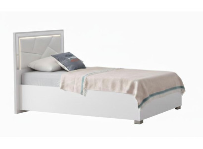 Elegantes Bett – komfortabel, modern und zeitlos gestaltet