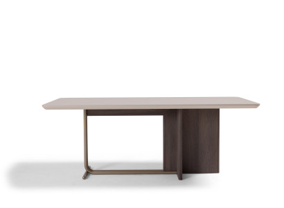 Moderner Esstisch Holzbeinen  Eleganter Metallbasis Beige Stilvolles
